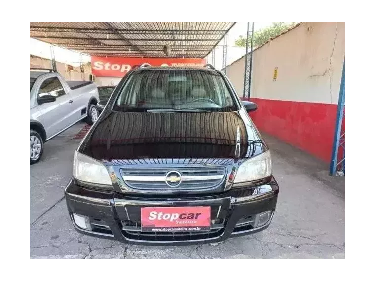 Chevrolet Zafira Preto 1