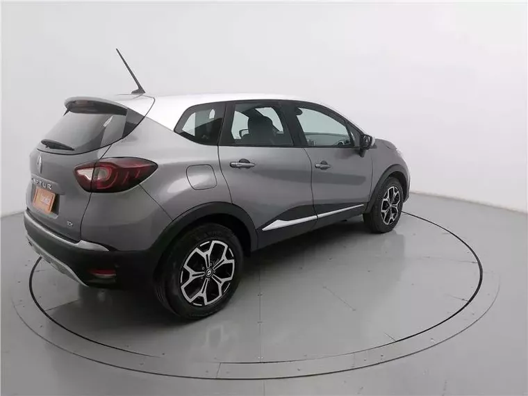 Renault Captur Cinza 12