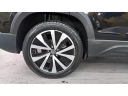 Volkswagen Taos