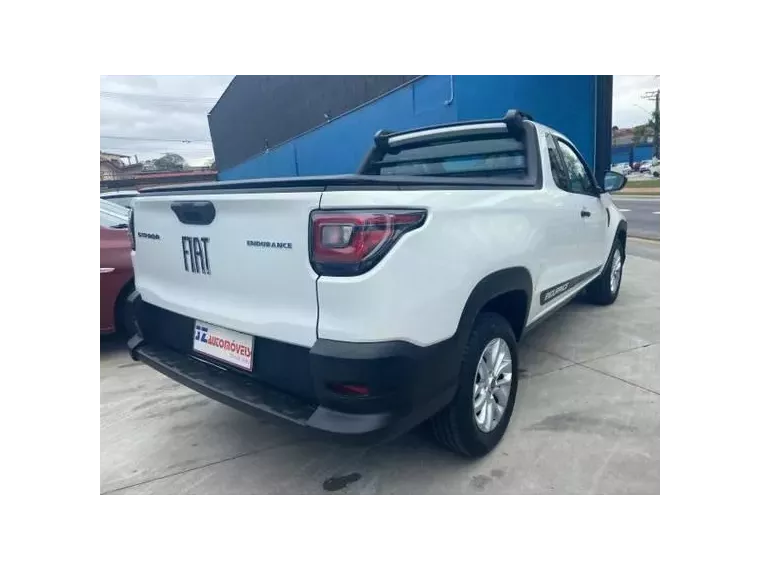 Fiat Strada Branco 15