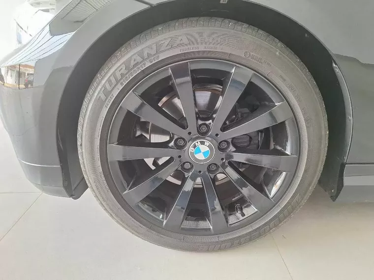 BMW 320i Preto 19