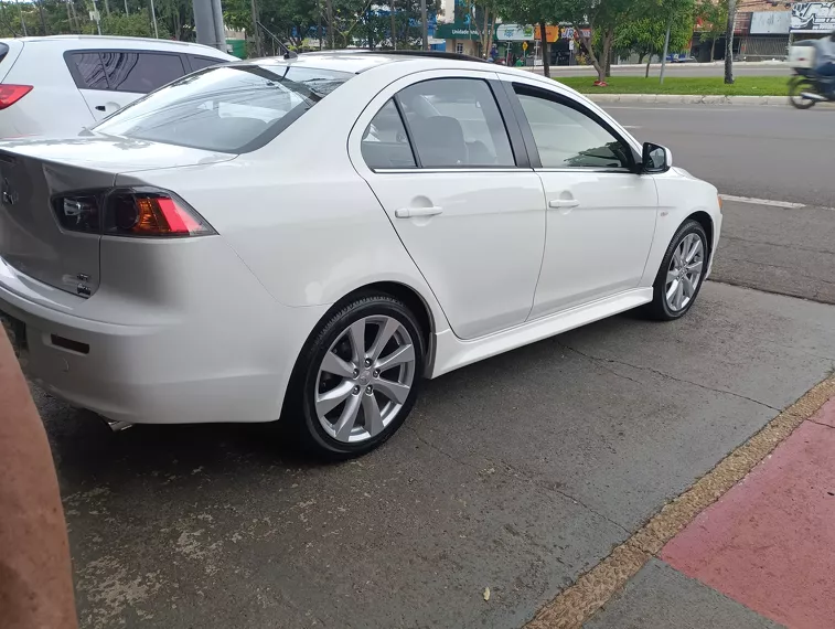 Mitsubishi Lancer Preto 5