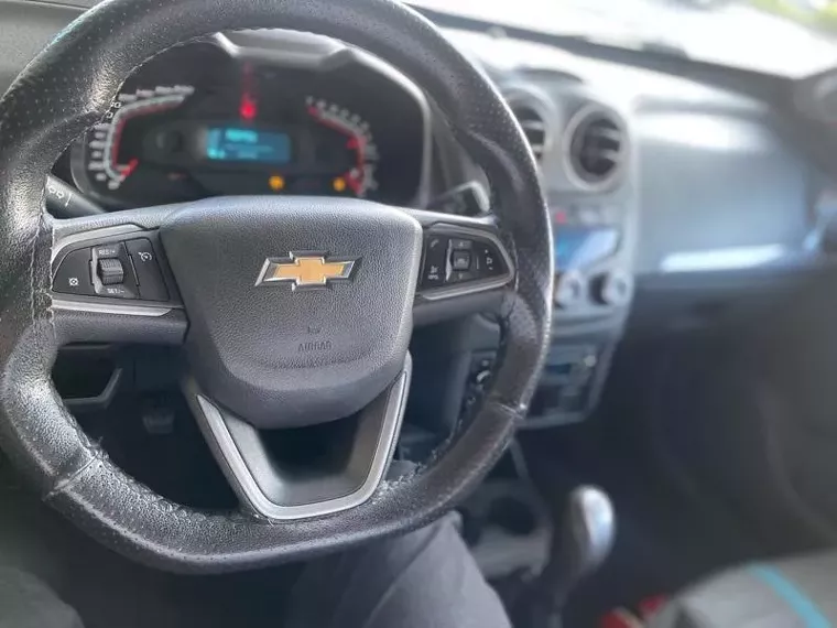 Chevrolet Montana Preto 2