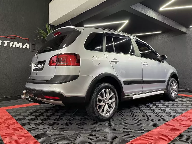 Volkswagen Space Cross Prata 3