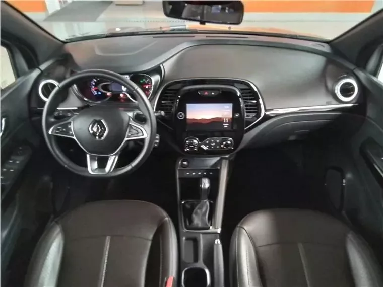 Renault Captur Prata 14