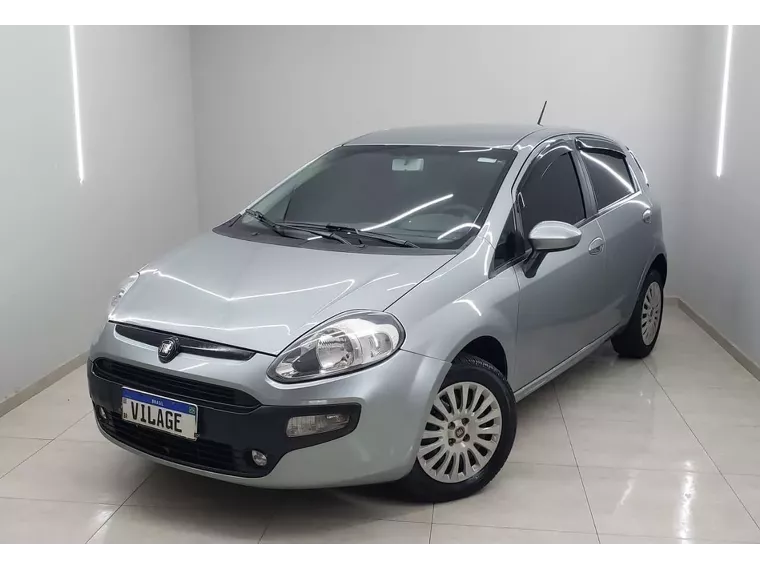 Fiat Punto Cinza 1