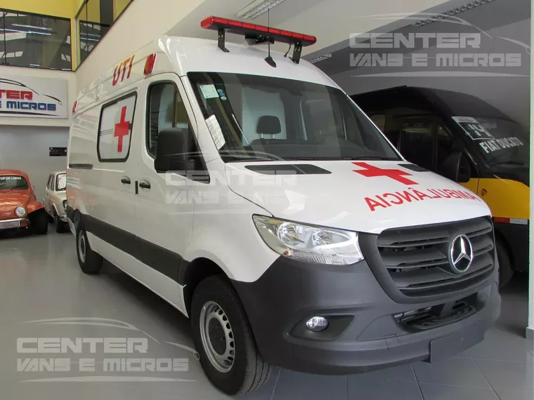 Mercedes-benz Sprinter Branco 25