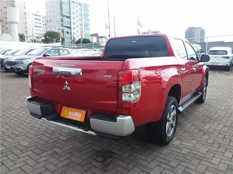 Mitsubishi L200 Triton Vermelho 8