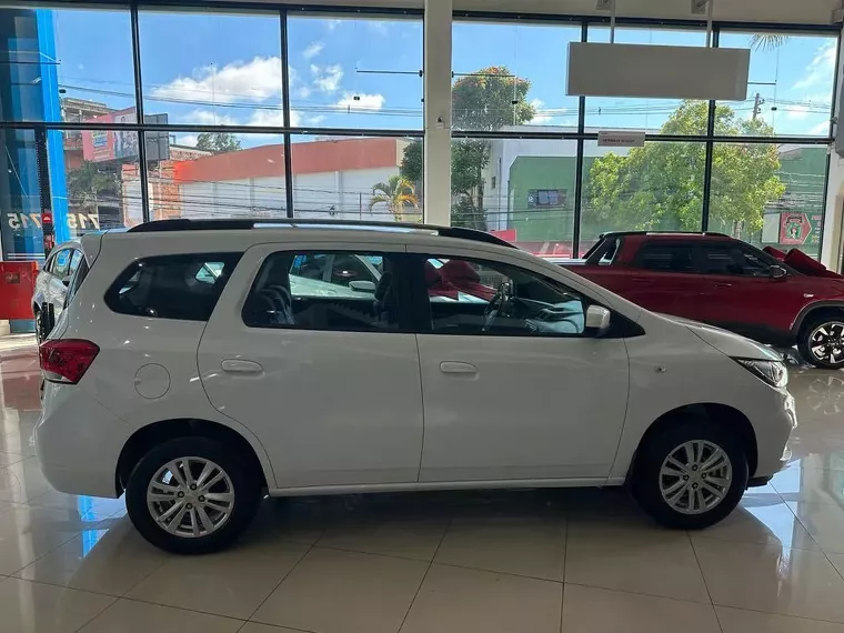 Chevrolet Spin Branco 12