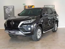 Toyota Hilux SW4