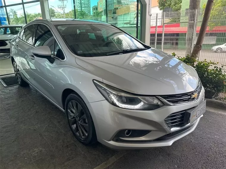 Chevrolet Cruze Prata 2