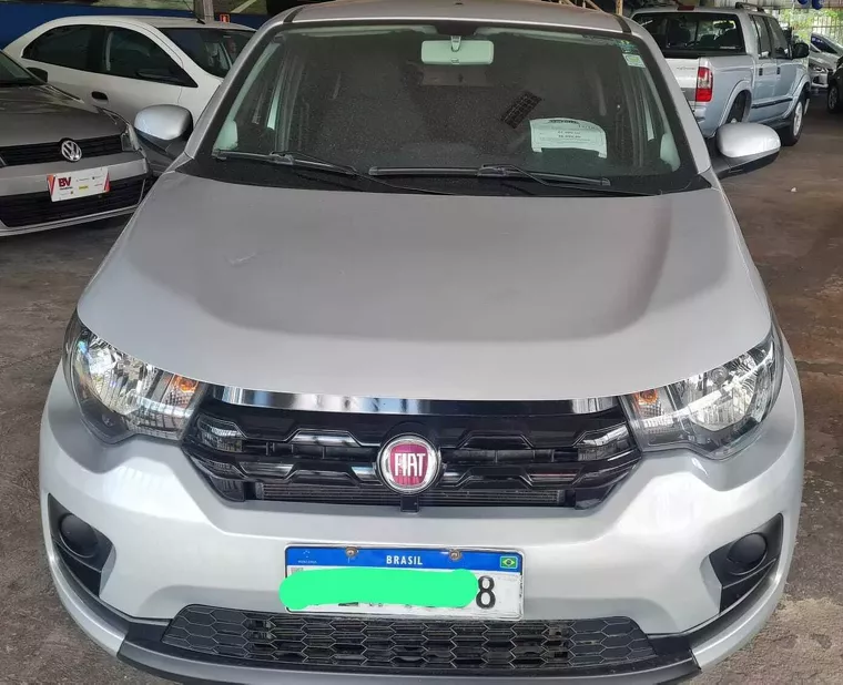 Fiat Mobi Prata 4