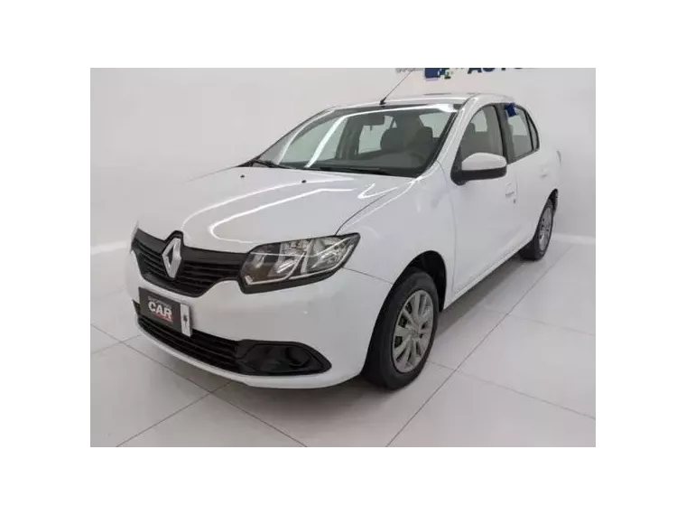 Renault Logan Branco 12