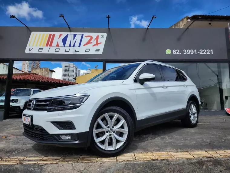 Volkswagen Tiguan Branco 24