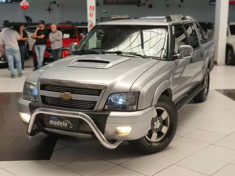 Chevrolet S10 Prata 8