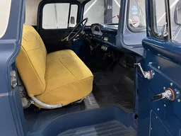 Ford F-100