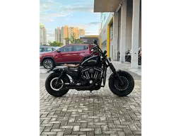 Sportster 883