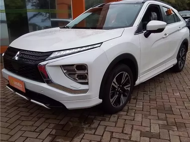 Mitsubishi Eclipse Cross Branco 2