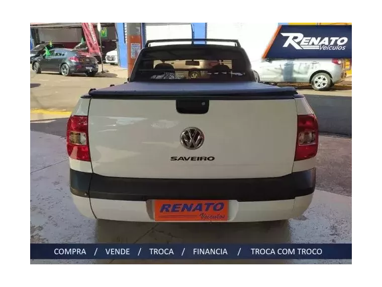 Volkswagen Saveiro Branco 2