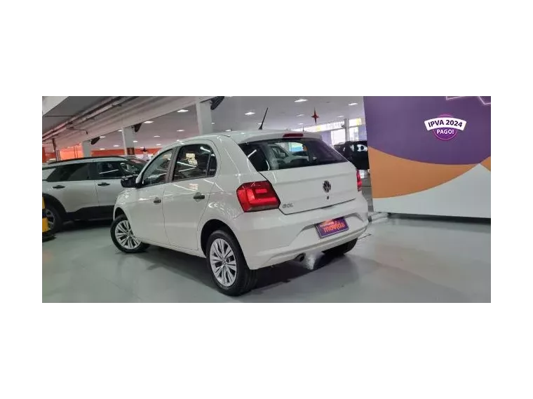 Volkswagen Gol Branco 8