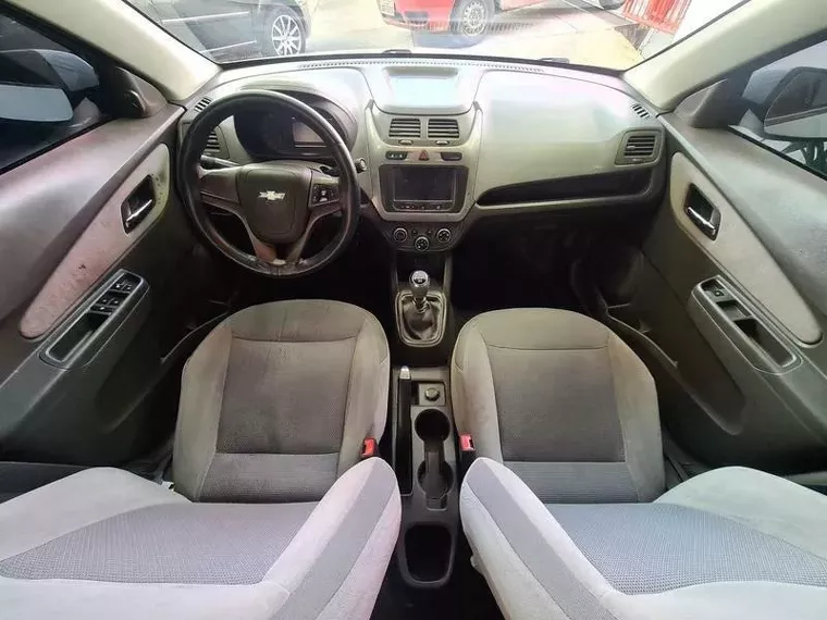 Chevrolet Cobalt Branco 1