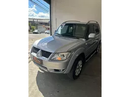 Mitsubishi Pajero TR4
