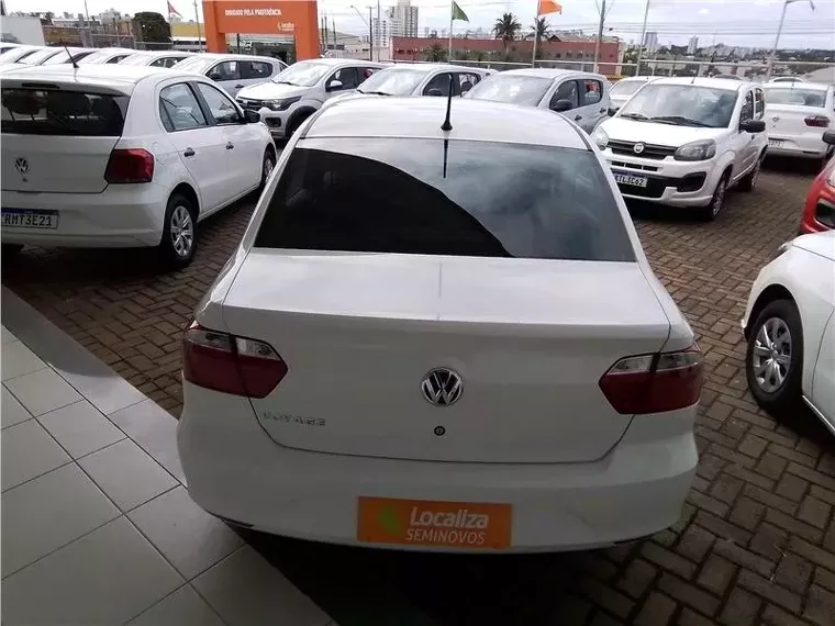 Volkswagen Voyage Branco 8