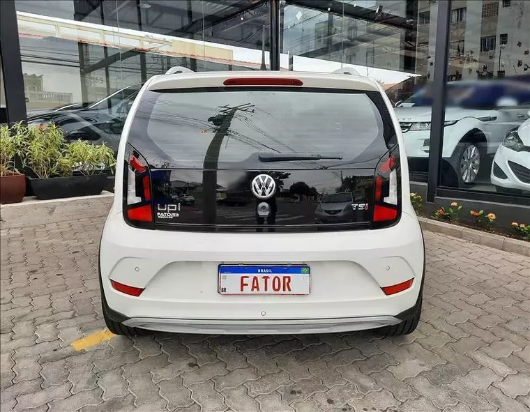 Volkswagen Cross UP Branco 7