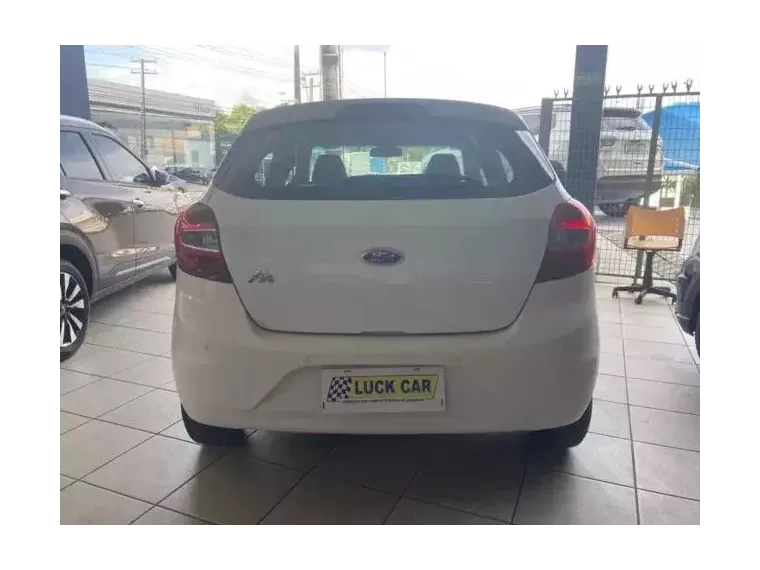 Ford KA Branco 5