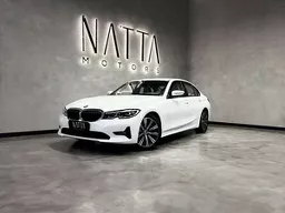 BMW 320i