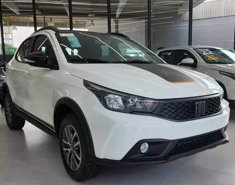 Fiat Argo Branco 8