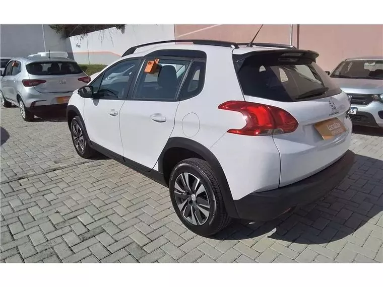 Peugeot 2008 Branco 9