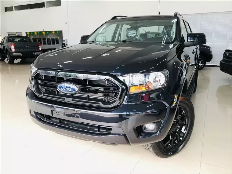 Ford Ranger Preto 3