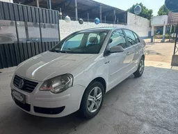 Volkswagen Polo Sedan