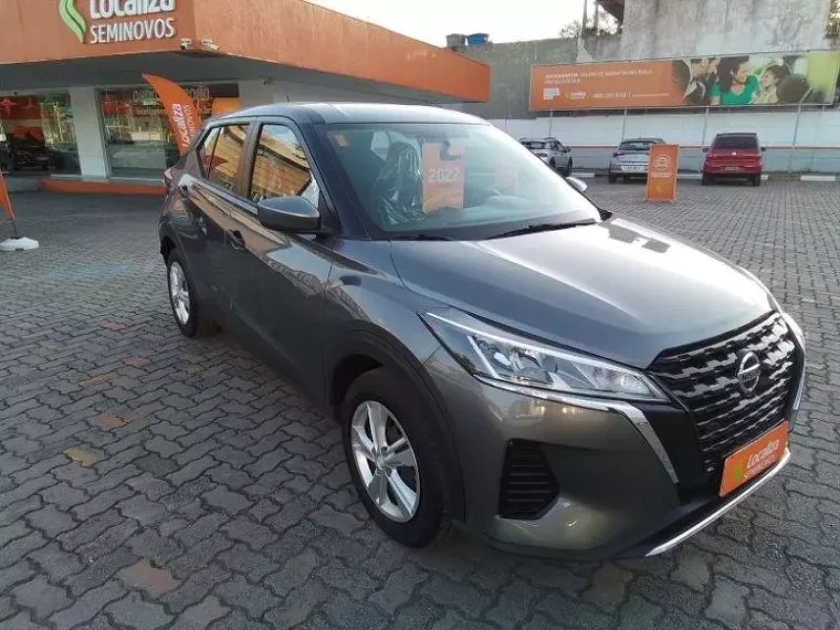 Nissan Kicks Cinza 14