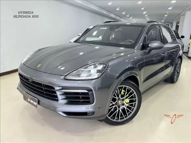 Porsche Cayenne Cinza 1