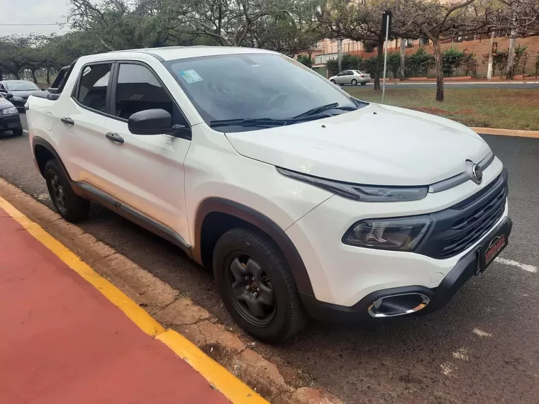 Fiat Toro Branco 6