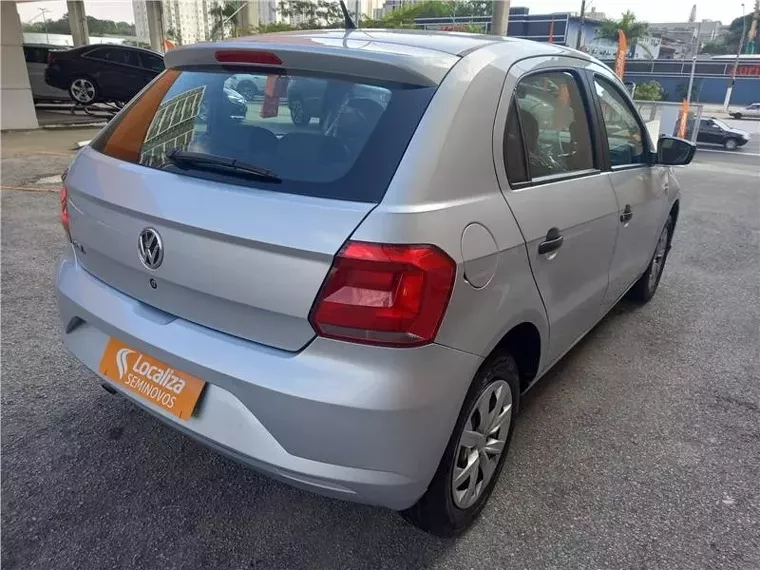 Volkswagen Gol Prata 7