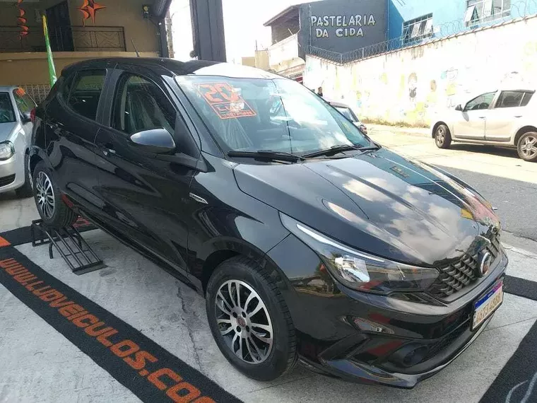 Fiat Argo Preto 4