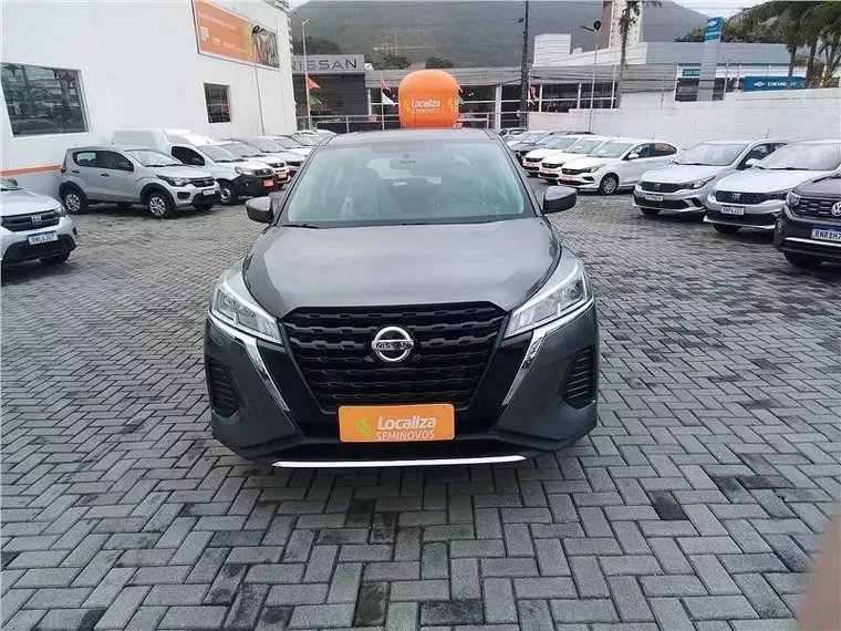 Nissan Kicks Cinza 8