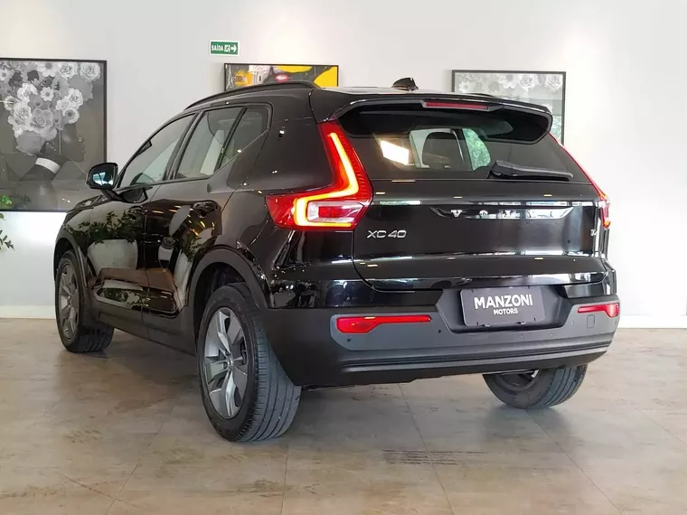 Volvo XC40 Preto 6