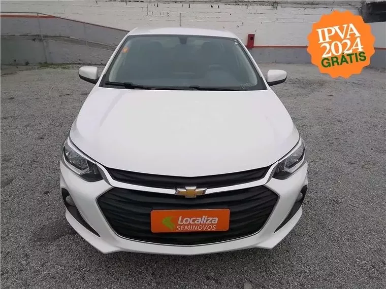 Chevrolet Onix Branco 1