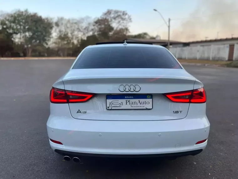 Audi A3 Branco 4