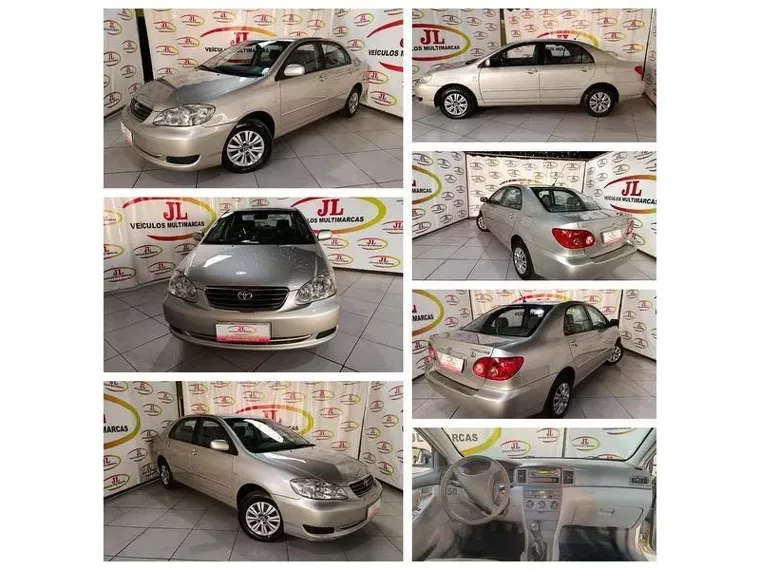 Toyota Corolla Bege 11