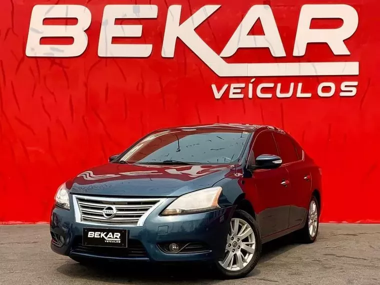 Nissan Sentra Azul 1