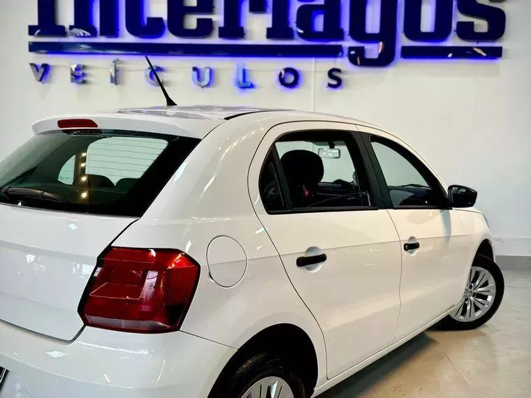 Volkswagen Gol Branco 5