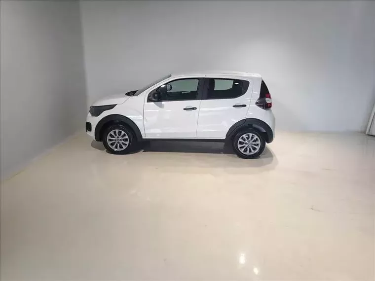 Fiat Mobi Branco 3