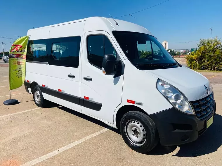 Renault Master Branco 1