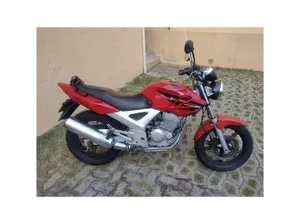 HONDA - CBX 250 TWISTER - 2007/2007 - Preta - R$ 9.800,00