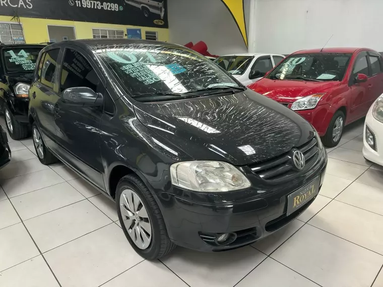 Volkswagen Fox Cinza 3